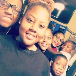 Meet your Posher, Coryn